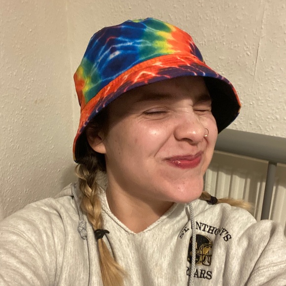 Tie Dye Rainbow Bucket Hat - Picture 2 of 3